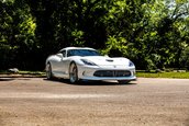 Dodge Viper GTC cu motor V10 de 9.0 litri