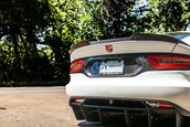 Dodge Viper GTC cu motor V10 de 9.0 litri