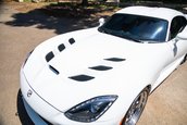 Dodge Viper GTC cu motor V10 de 9.0 litri