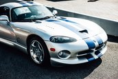Dodge Viper GTS cu 127 de kilometri la bord