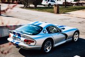 Dodge Viper GTS cu 127 de kilometri la bord