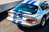 Dodge Viper GTS cu 127 de kilometri la bord