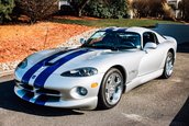 Dodge Viper GTS cu 127 de kilometri la bord