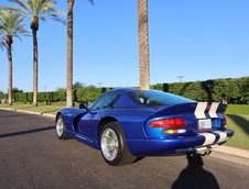 Dodge Viper GTS cu 2.460 de kilometri