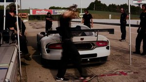 Dodge Viper GTS-R pe circuit