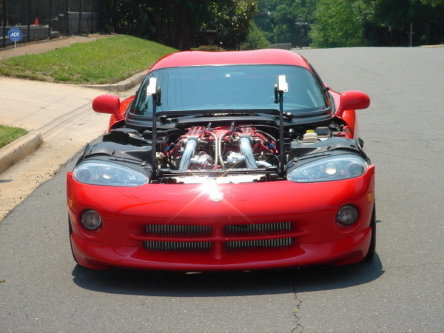 Dodge Viper pentru baietii mari: 1546 CP! Dodge Viper pentru baietii mari: 1546 CP!
