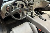 Dodge Viper RT/10 cu 48 de kilometri la bord