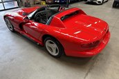 Dodge Viper RT/10 cu 48 de kilometri la bord