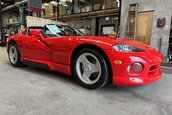 Dodge Viper RT/10 cu 48 de kilometri la bord