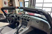 Dodge Viper RT/10 cu 48 de kilometri la bord