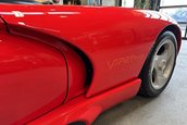 Dodge Viper RT/10 cu 87 de kilometri la bord