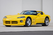 Dodge Viper RT/10 cu 9.998 de kilometri la bord