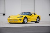 Dodge Viper RT/10 cu 9.998 de kilometri la bord