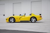 Dodge Viper RT/10 cu 9.998 de kilometri la bord