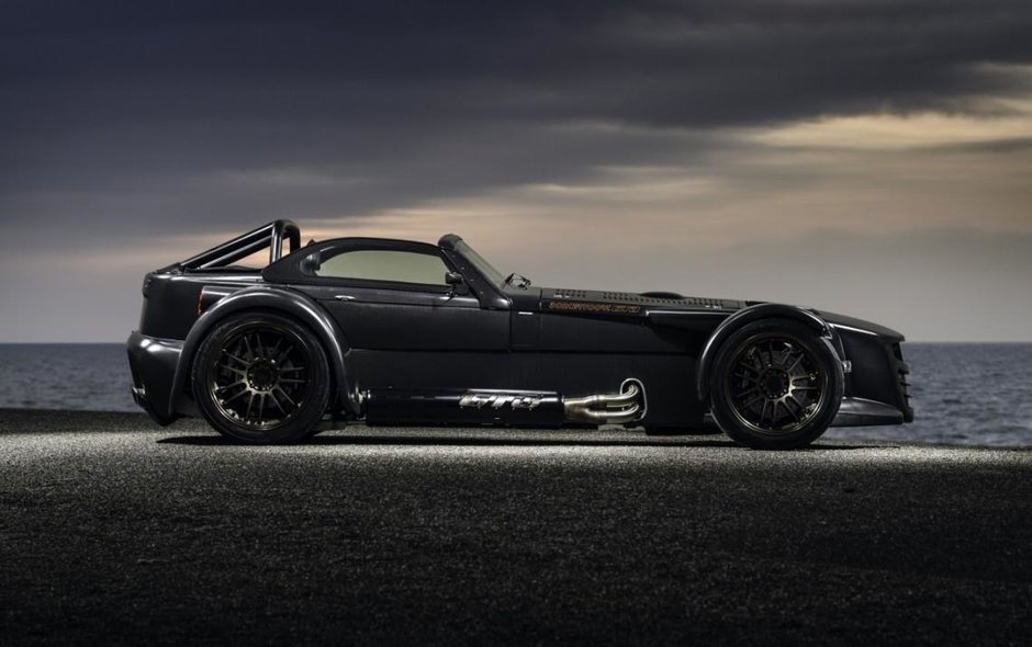 Donkervoort D8 GTO Bare Naked Carbon Edition