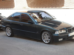 doresc sa montez pe un  e 36  un v6  sau v8