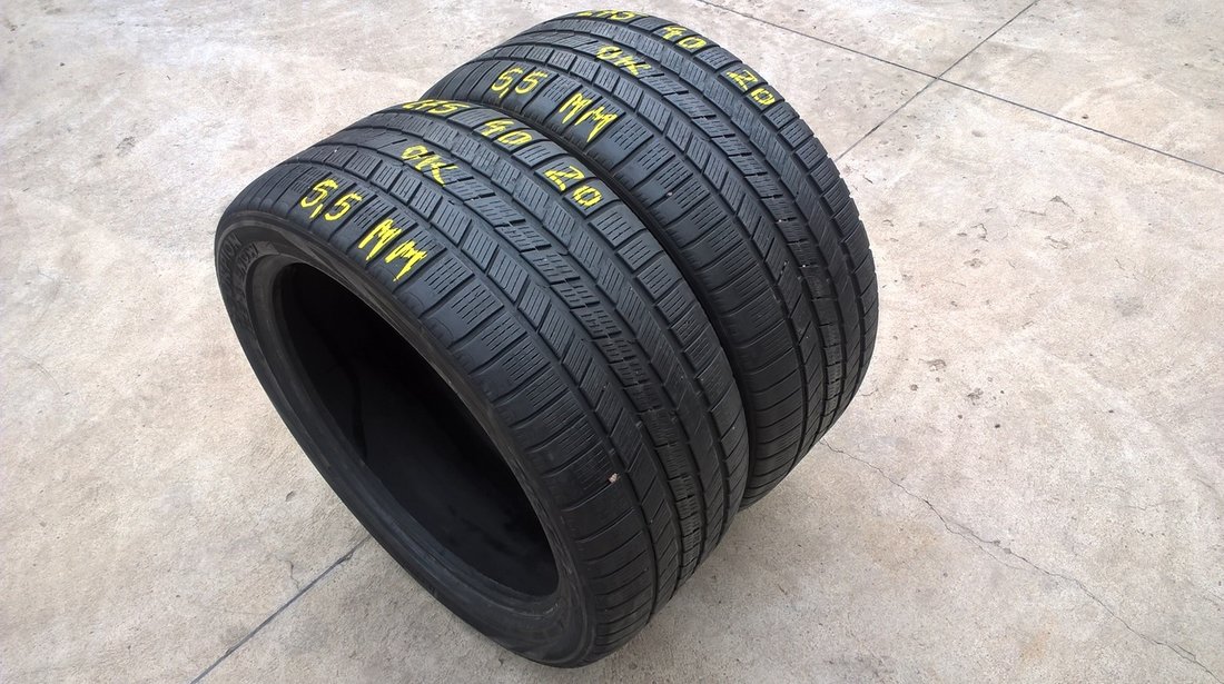 Doua anvelope de iarna 275 40 20 pirelli scorpion yce