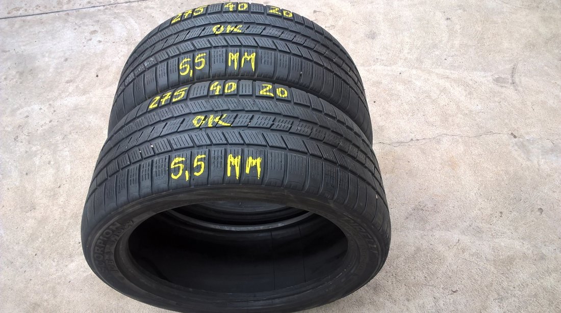 Doua anvelope de iarna 275 40 20 pirelli scorpion yce