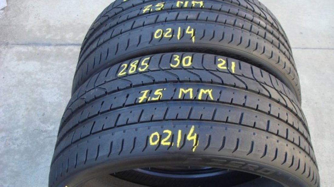 Doua anvelope de vara 285 30 21 pirelli p zero