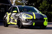 Doua editii speciale Opel Adam pentru oamenii cu probleme