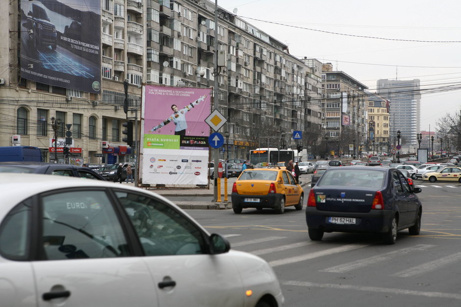 Doua taxe noi pentru cei care circula cu masina in Bucuresti Doua taxe noi pentru cei care circula cu masina in Bucuresti