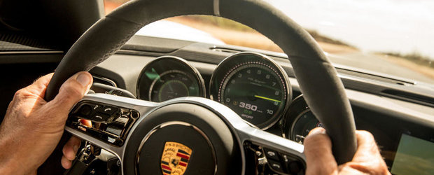 Dovada faptului ca noul Porsche 918 Spyder e o bestie a soselelor