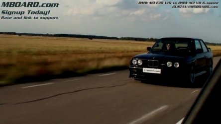 Drag Race: BMW M3 E30 V10 vs. BMW M3 E92 V8 Drag Race: BMW M3 E30 V10 vs. BMW M3 E92 V8