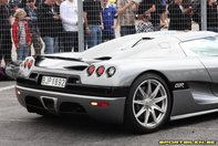 Drag Race: Koenigsegg CCR Evolution cu V8 de 806 CP