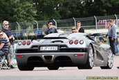 Drag Race: Koenigsegg CCR Evolution cu V8 de 806 CP