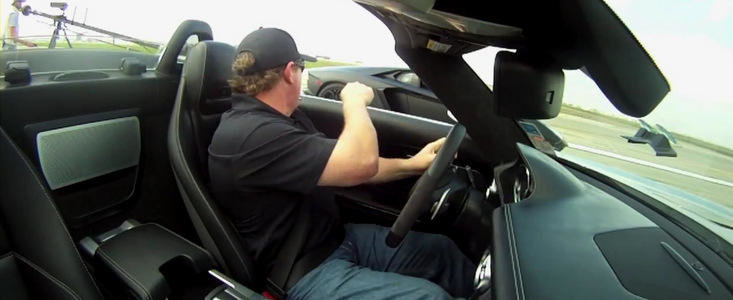 Drag Race: Lamborghini Aventador LP700-4 versus Mercedes SLS AMG Roadster Drag Race: Lamborghini Aventador LP700-4 versus Mercedes SLS AMG Roadster