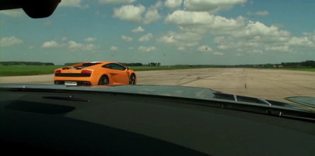 Drag Race: Mercedes SLS AMG vs. Lamborghini Gallardo LP550-2