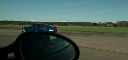 Drag Race: Porsche 911 Turbo vs. Chevrolet Corvette ZR1
