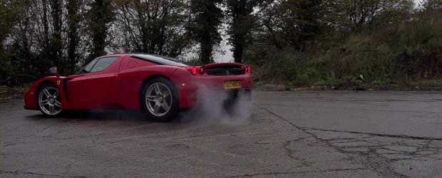 Drifturi in slow-motion cu Ferrari Enzo