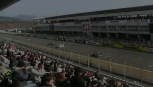 Drifturi la limita, cascadorii incitante, spectacol total pe circuitul Fuji Speedway