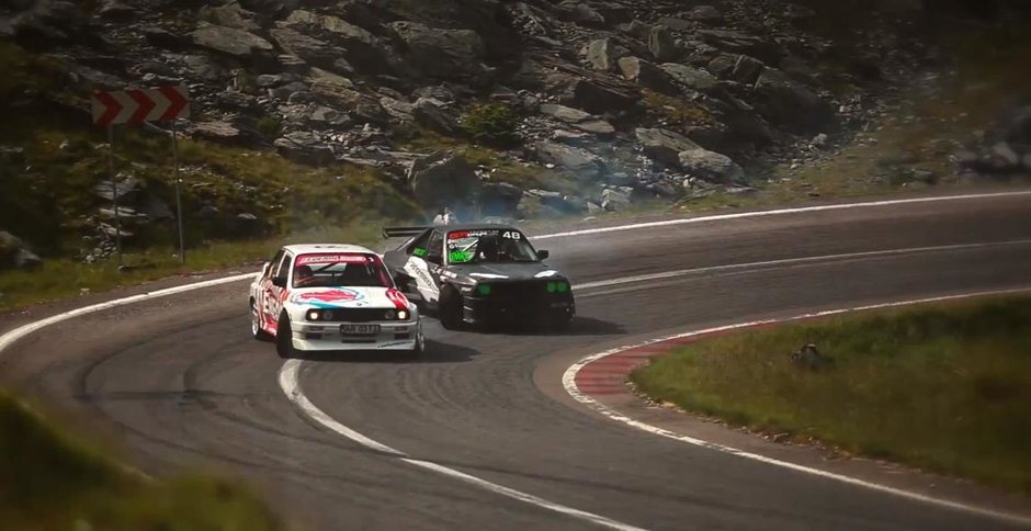 Drifturi pe Transfagarasan cu doi ursi turbati by EvlSkillz