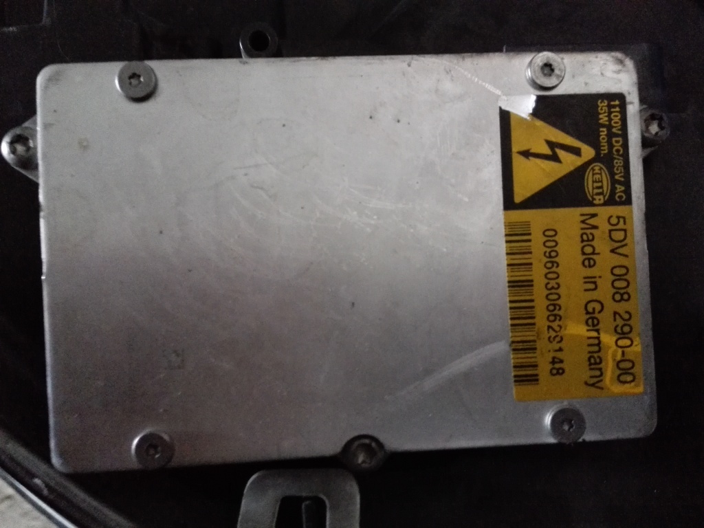 Droser Balast Xenon stanga Mercedes ML W164