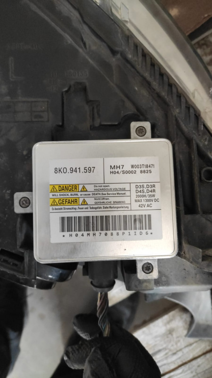 Droser xenon Audi A6 (2004-2011) [4F2, C6] 2.0 Motorina 2009, 8K0941597 / STANGA