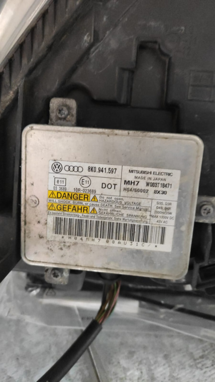 Droser xenon Audi A6 (2004-2011) [4F2, C6] 2.0 Motorina 2009, 8K0941597 / DREAPTA