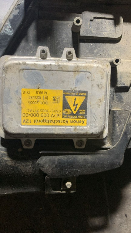 Droser xenon BMW seria 5 525 E60 motor 2.5 diesel cutie manuala cod piesa: 023582