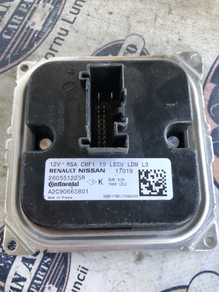Droser xenon Renault Megane 4, 260551225R