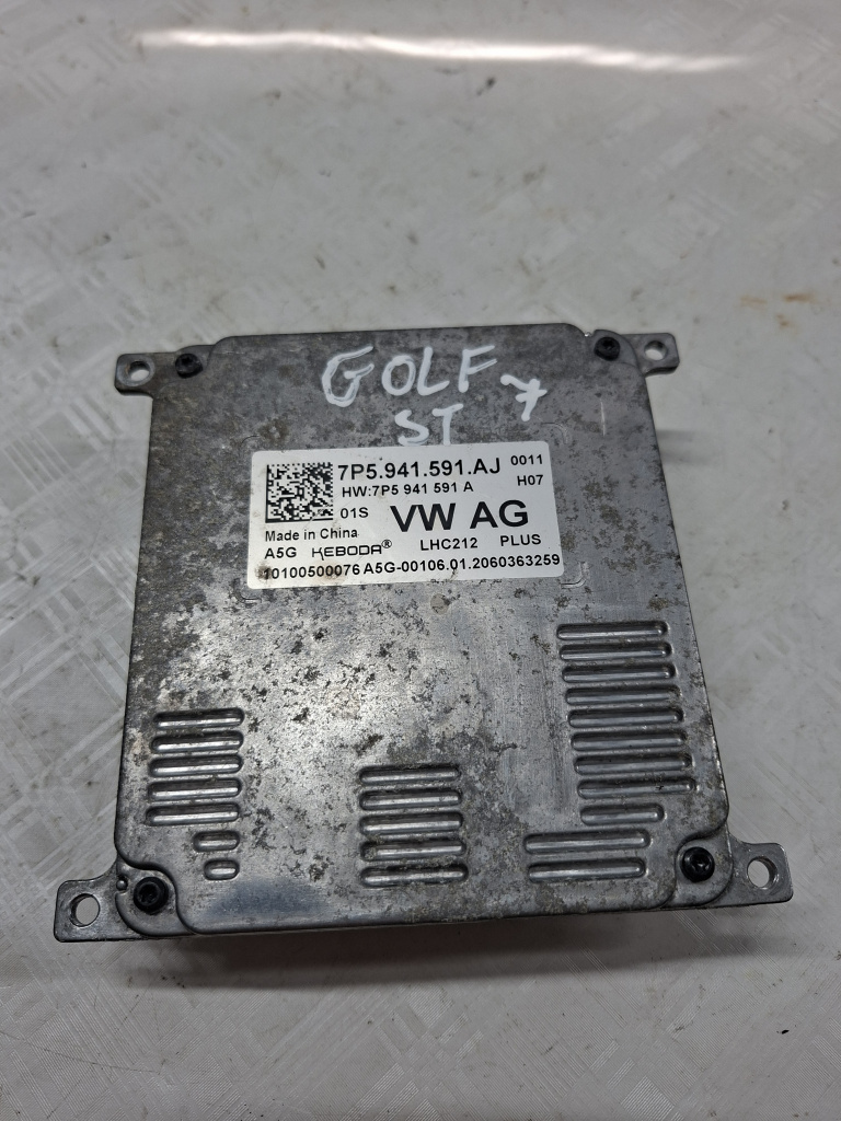Droser xenon stânga Volkswagen Golf 7 - Motorina 2014, 7P5941591AJ