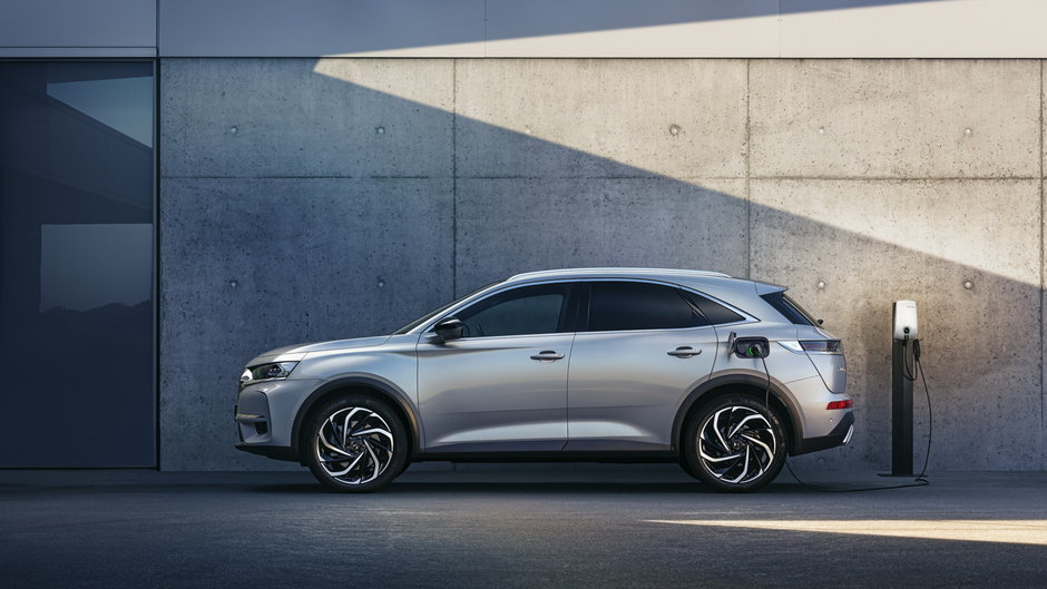 DS7 Crossback E-TENSE 225