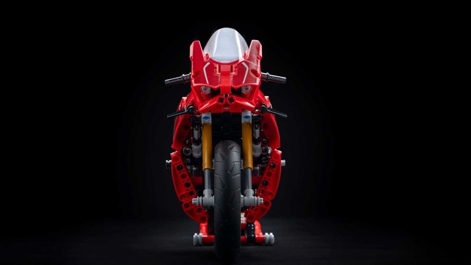 Ducati Panigale V4 R de la Lego Technic