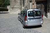 Duel intre break-uri low-cost: Dacia Logan MCV vs. Lada Priora break