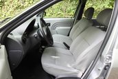 Duel intre break-uri low-cost: Dacia Logan MCV vs. Lada Priora break