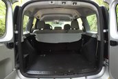 Duel intre break-uri low-cost: Dacia Logan MCV vs. Lada Priora break