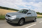 Duel intre break-uri low-cost: Dacia Logan MCV vs. Lada Priora break