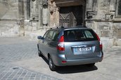 Duel intre break-uri low-cost: Dacia Logan MCV vs. Lada Priora break