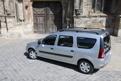 Duel intre break-uri low-cost: Dacia Logan MCV vs. Lada Priora break