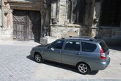 Duel intre break-uri low-cost: Dacia Logan MCV vs. Lada Priora break